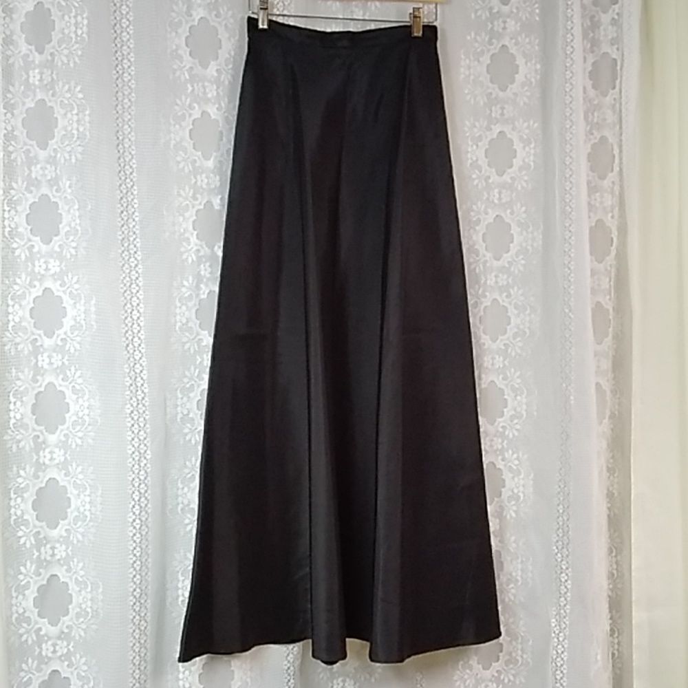 Vintage Michaelangelo Women's Skirt Size 6